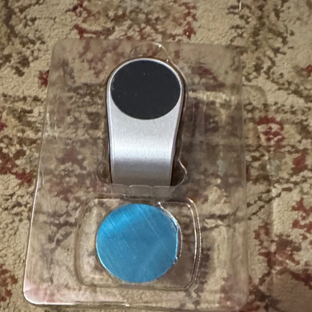 Hype Gray Magnetic Phone Mount
